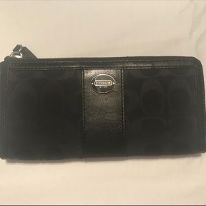 Women’s Coach Wallet
